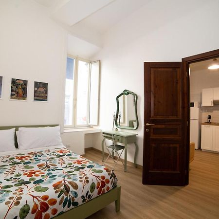 נאפולי B&B 4Cella מראה חיצוני תמונה