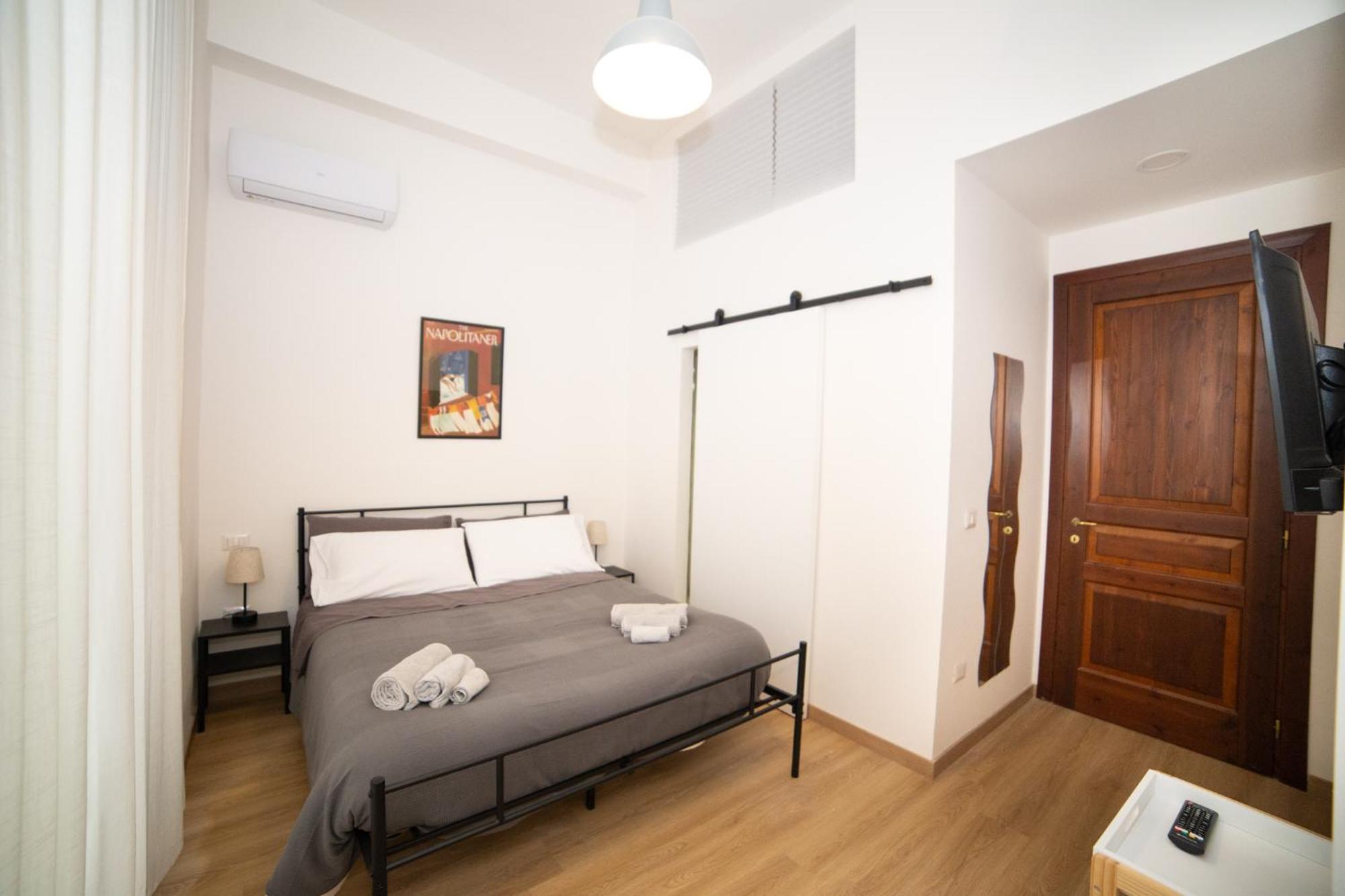 נאפולי B&B 4Cella מראה חיצוני תמונה
